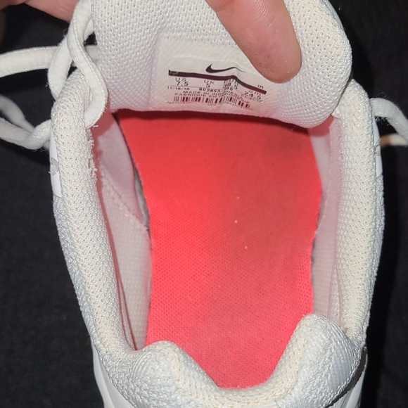 Nike Air Lace Design Sneakers - Picture 10 of 16